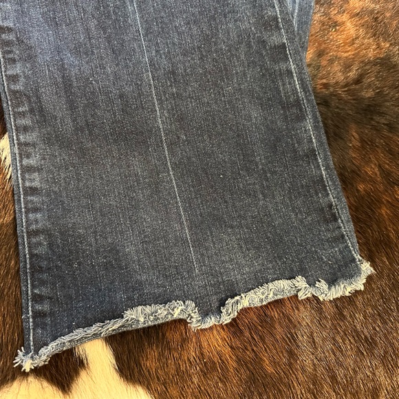 Preowned 7 for all mankind dojo jeans size 32. - Picture 8 of 8